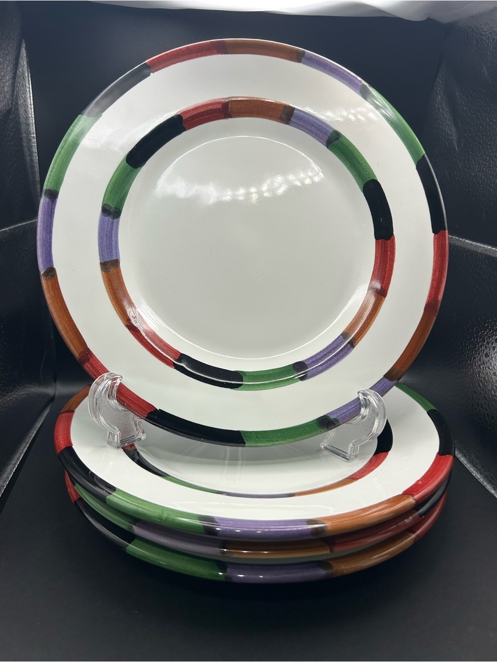 4 Hand Painted DERUTA 8 3/4” Plates in the Circo Pattern. B Goldsmith designer